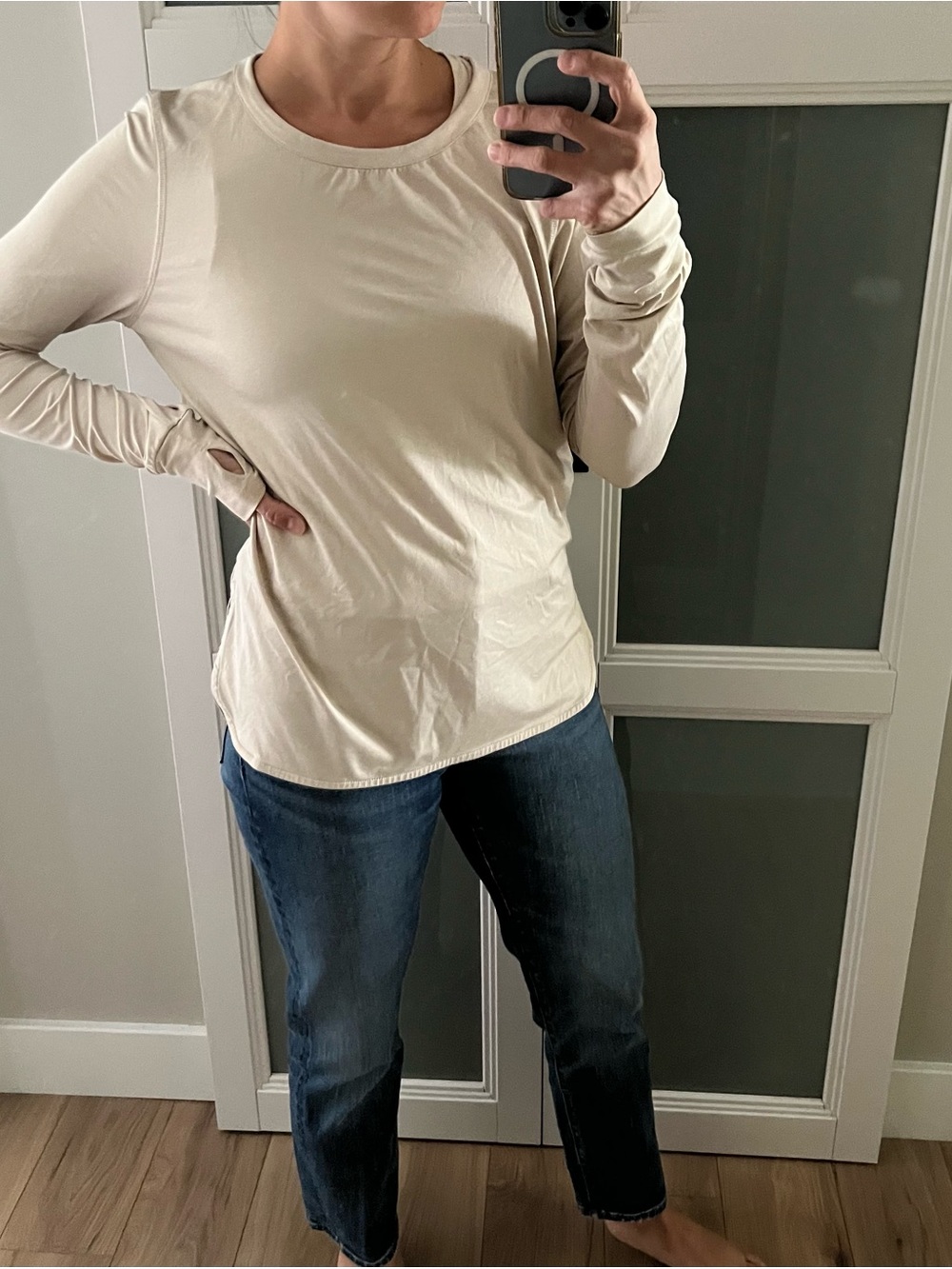 Varley Women’s Long Sleeve Crewneck Top in Cream - Polyester blend